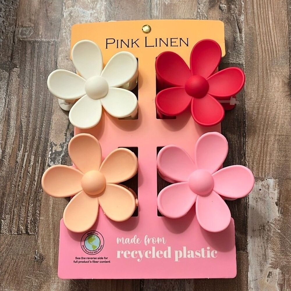 Pink Linen Set of Four Flower Claw ClipsNWT
